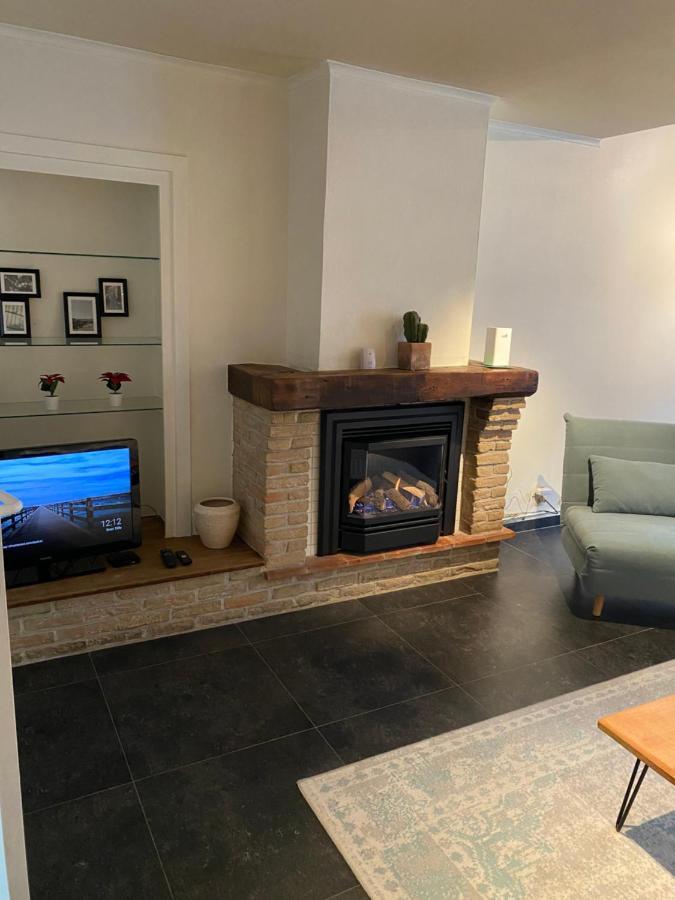 Large 3 Bedroom House With Terrace In The Center Of Bruges Casa vacanze *