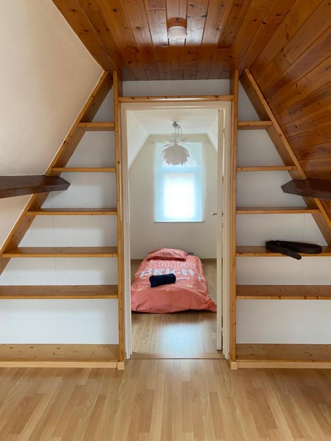 Large 3 Bedroom House With Terrace In The Center Of Bruges Hébergement de vacances Bruges